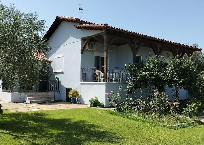 House In With Big Garden For 5 Persons. * Vourvourou